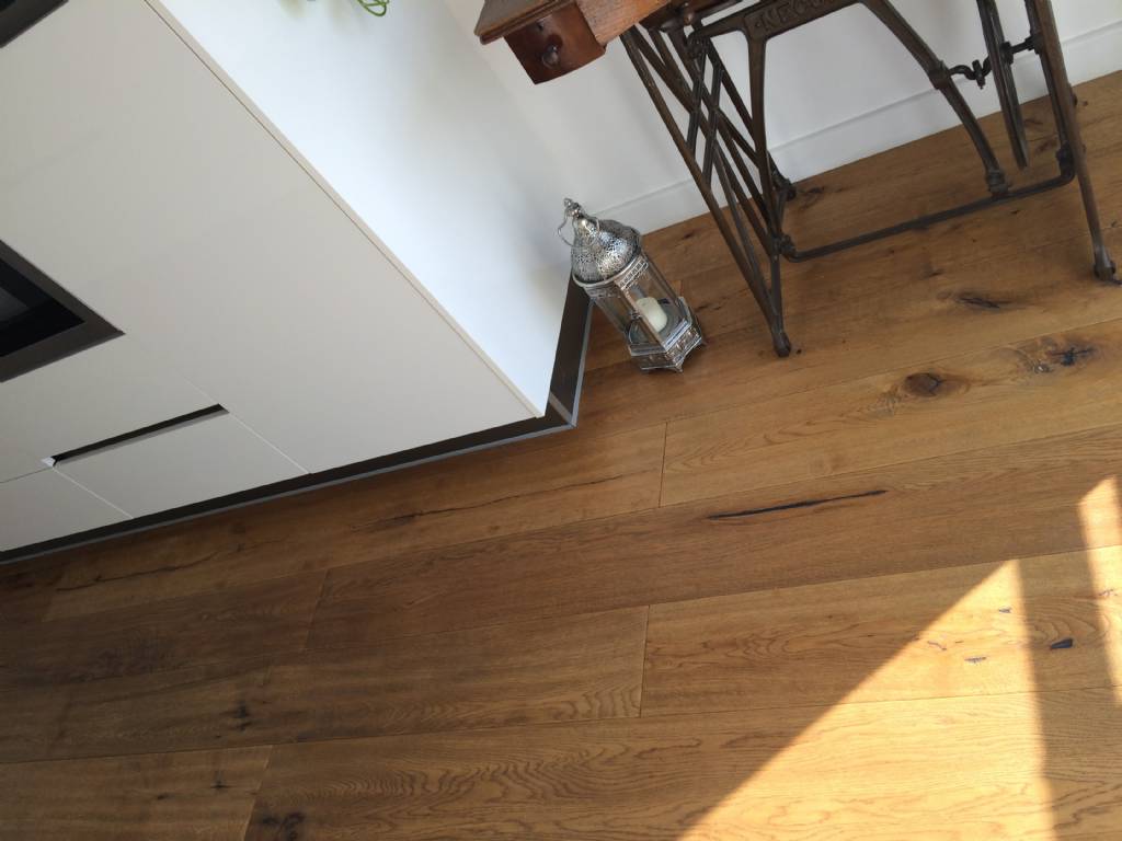 Holzboden badezimmer erfahrungen: parkett erobert bad und küche ...